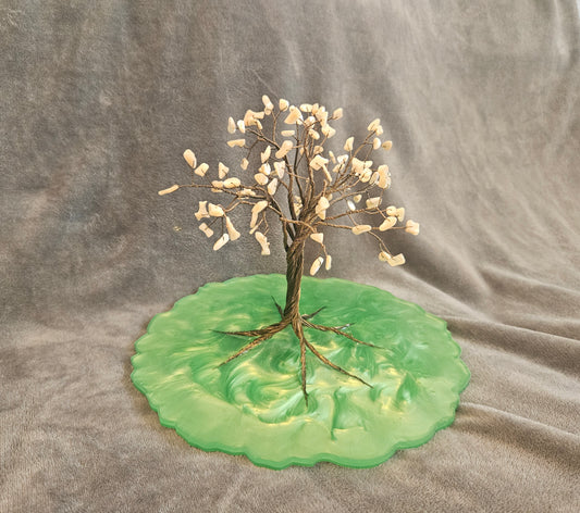 Mother of pearl/bronze tree